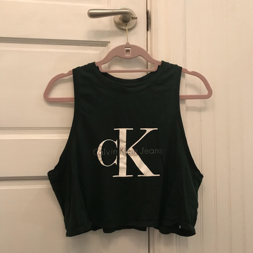 Calvin Klein cropped tee